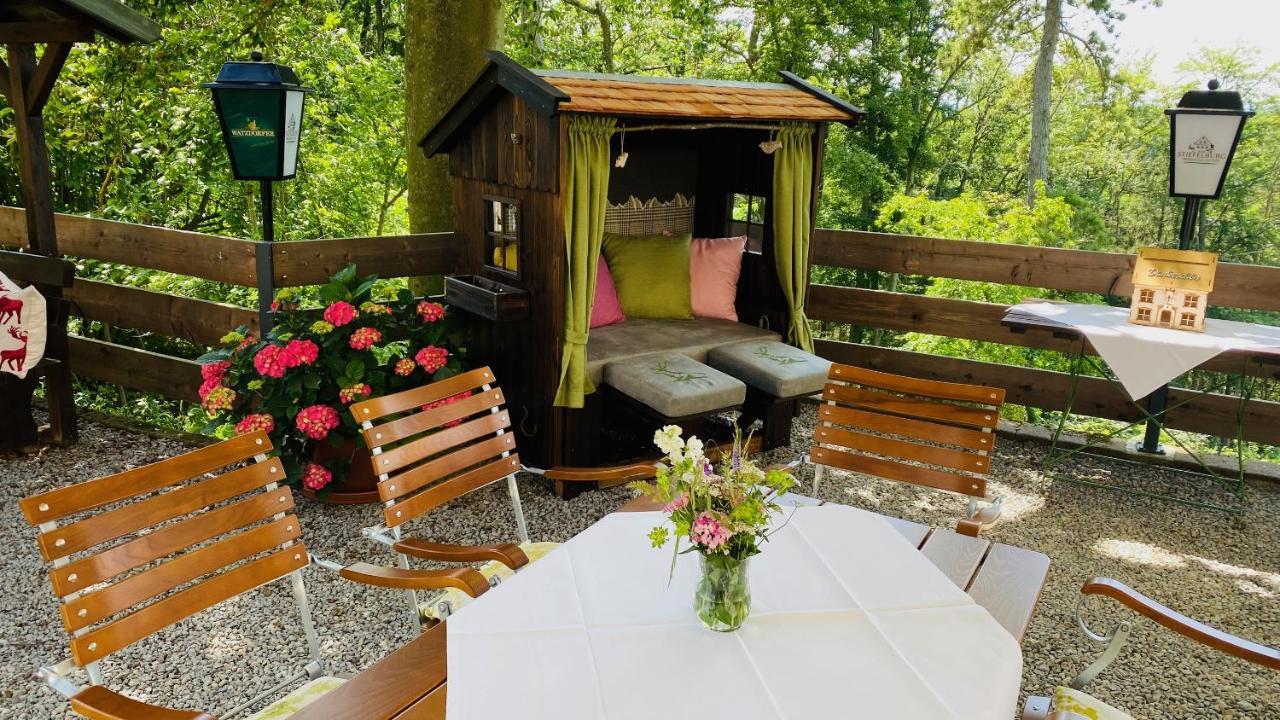 Stiefelburg Der Berghof Hotel Nauendorf  Exterior photo